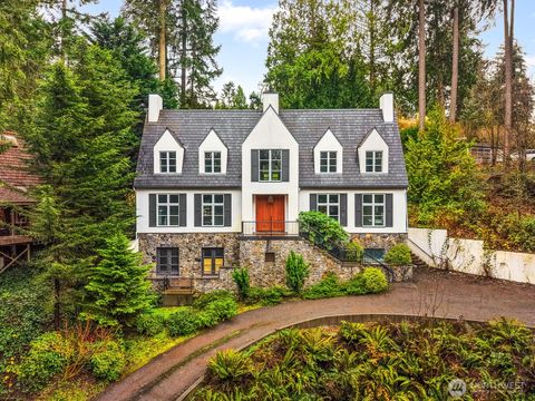 Photo of 6639 NE Bayview Boulevard, Bainbridge Island, WA 98110 (MLS # 2466102)