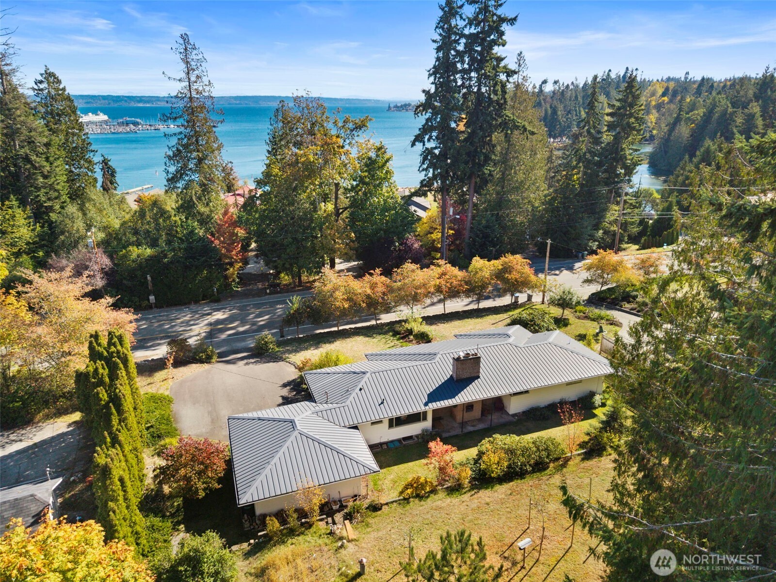 10494 NE West Kingston Road