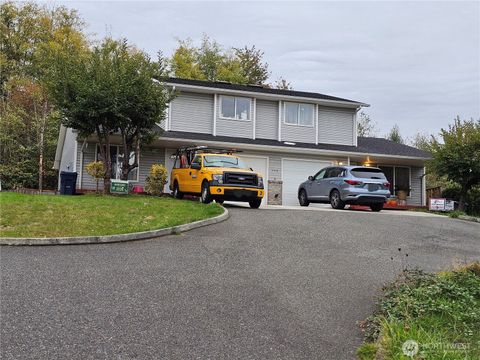 Photo of 5519 67th Avenue NE #A & B, Marysville, WA 98270 (MLS # 2448170) Photo of 5519 67th Avenue NE #A & B, Marysville, WA 98270 (MLS # 2448170)