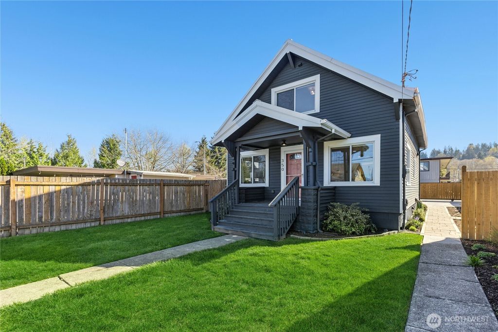 Photo of 350 Meadow Avenue N, Renton, WA 98057 (MLS # 2505032)