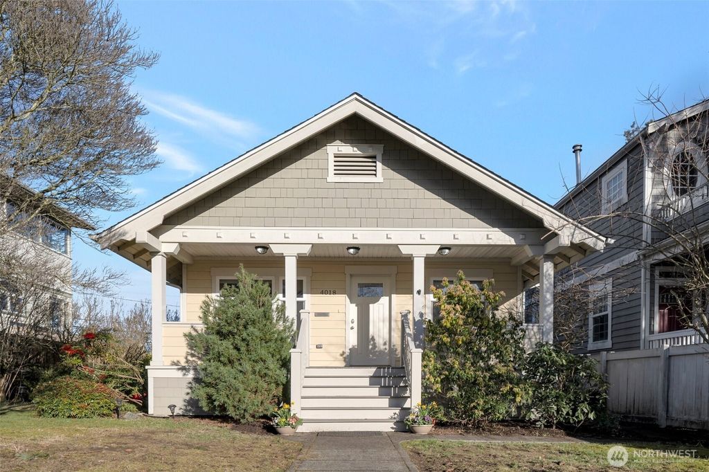 Photo of 4018 40th Ave SW Ave, Seattle, WA 98116 (MLS # 2336155)