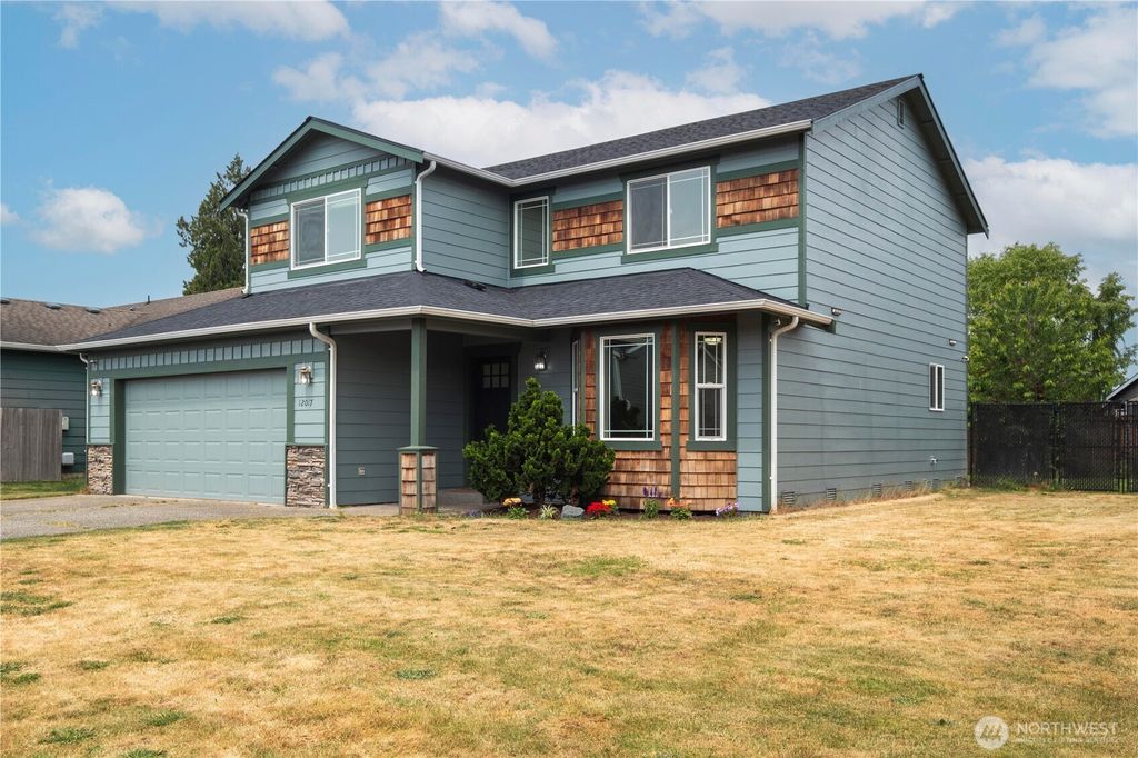 Photo of 12017 57th Avenue NE, Marysville, WA 98271 (MLS # 2398656)