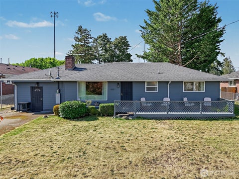 Photo of 10810 59th Avenue SW, Lakewood, WA 98499 (MLS # 2586539)
