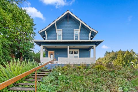 716 First Street W South Bend WA 98586