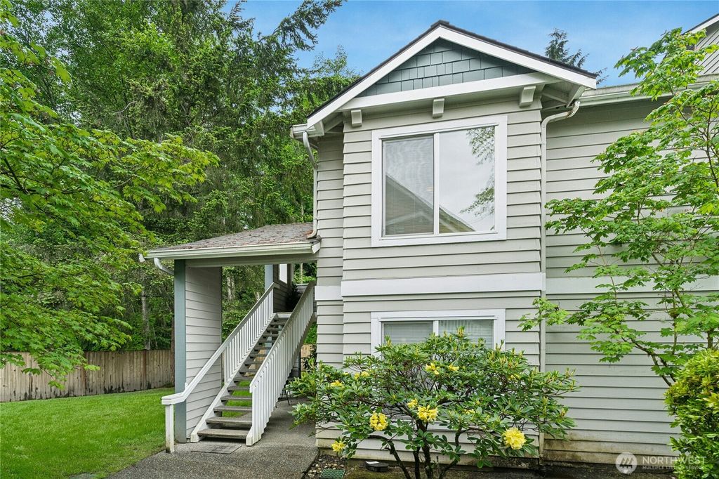 Photo of 5620 14th Drive W #Q-201, Everett, WA 98203 (MLS # 2522540)