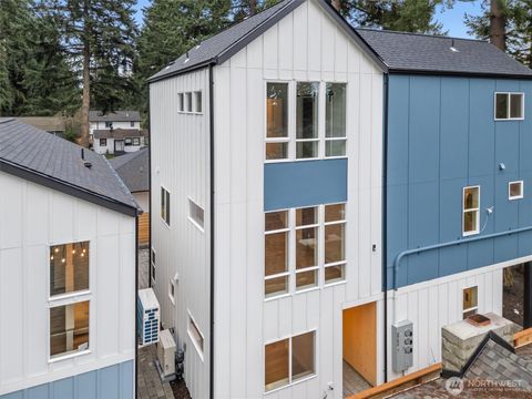 Photo of 14308 Roslyn Place N #B, Seattle, WA 98133 (MLS # 2495556)