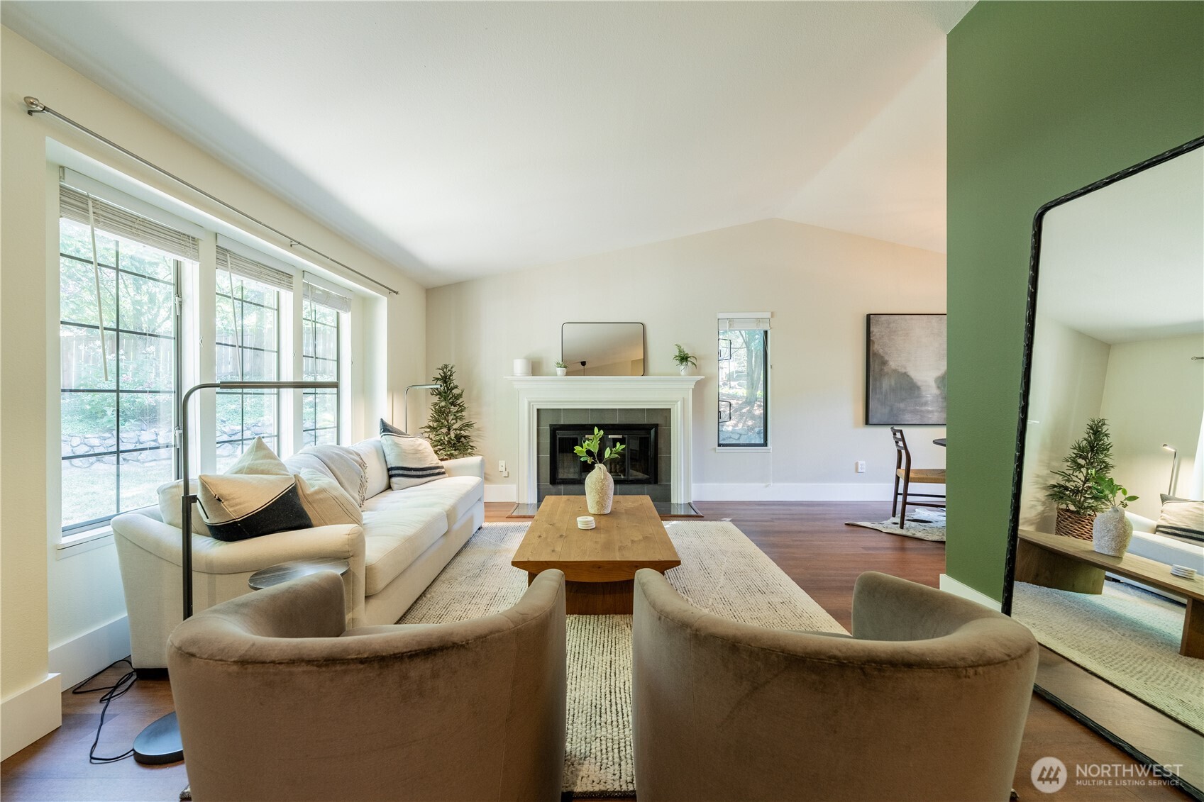 8005 NE 120TH Street