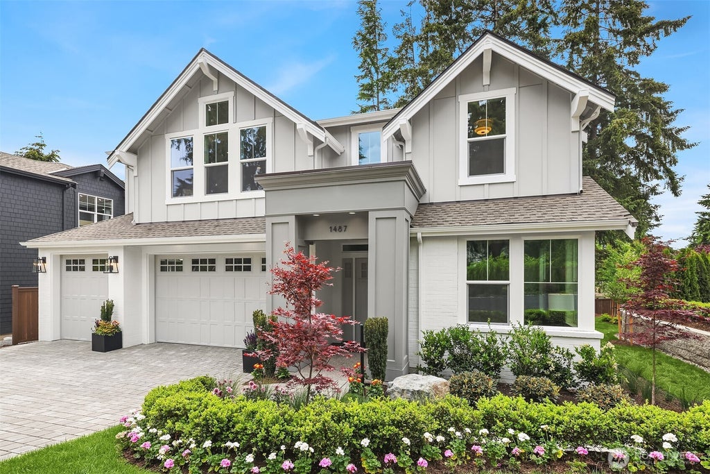 Photo of 1487 158th Court SE, Bellevue, WA 98008 (MLS # 2578168)