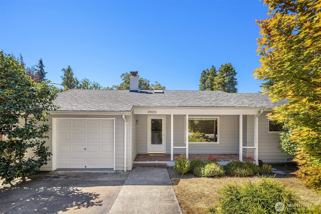 Photo of 20820 Hillcrest Place, Edmonds, WA 98026 (MLS # 2570612)
