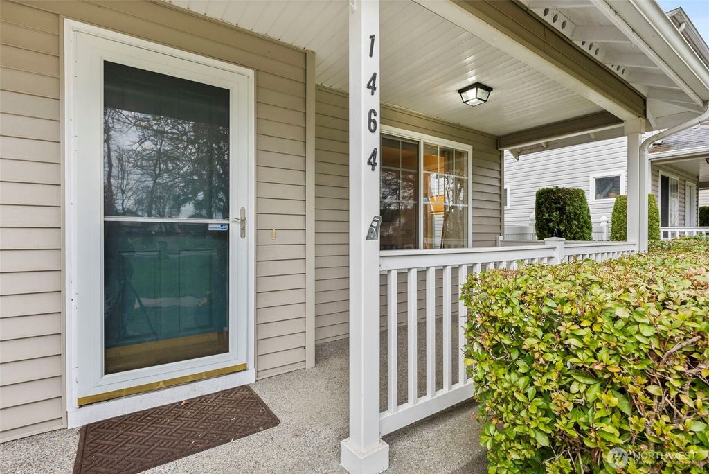 Photo of 1464 Willson Avenue, Dupont, WA 98327 (MLS # 2488770)