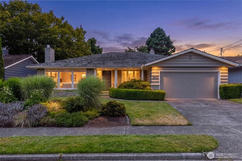 Photo of 3657 W Viewmont Way W, Seattle, WA 98199 (MLS # 2563785)