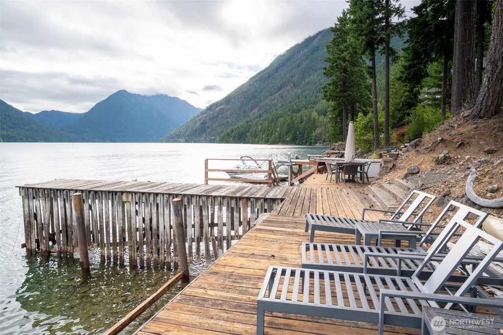 Photo of 411 N Potlatch Drive N, Hoodsport, WA 98548 (MLS # 2549085)