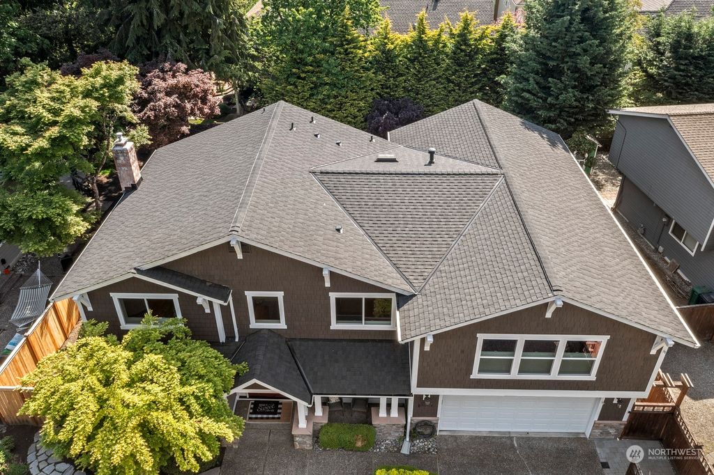 Photo of 6828 140 Place NE, Redmond, WA 98052 (MLS # 2238709)