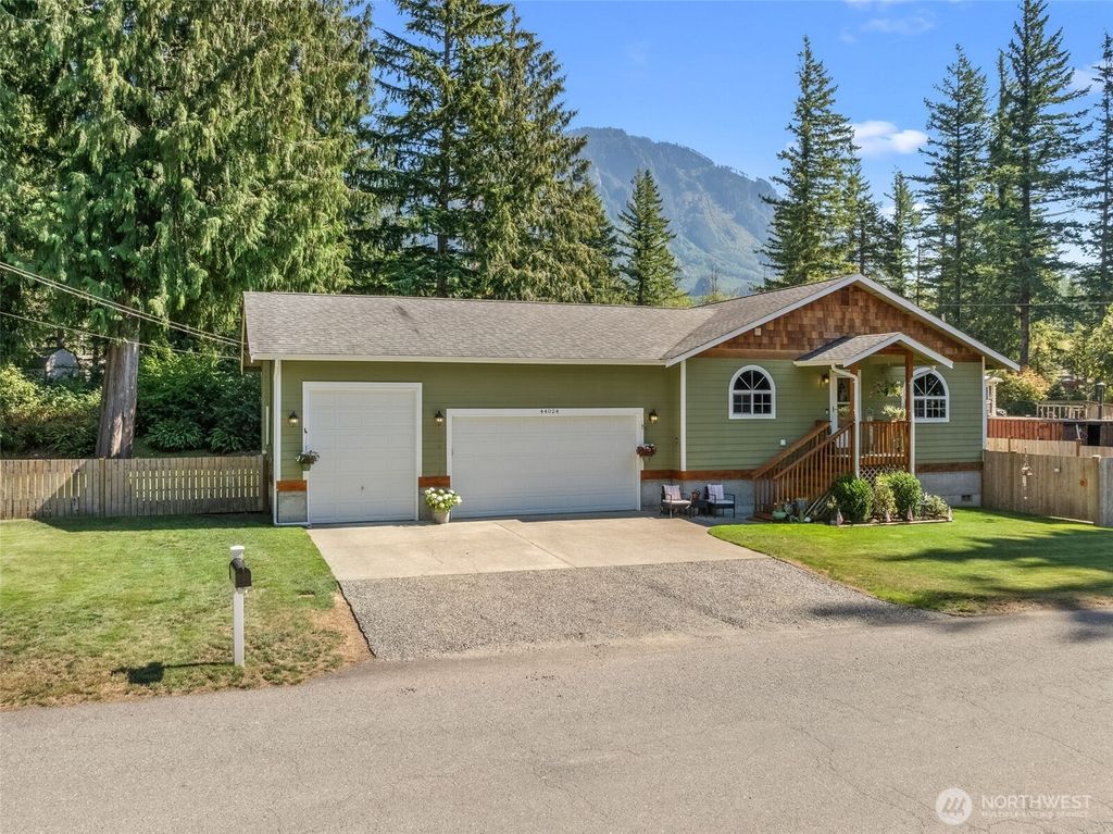 Photo of 44024 Fir Road, Gold Bar, WA 98251 (MLS # 2413733)