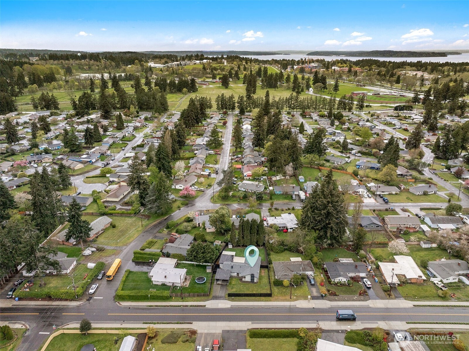 9008 Hipkins Road SW