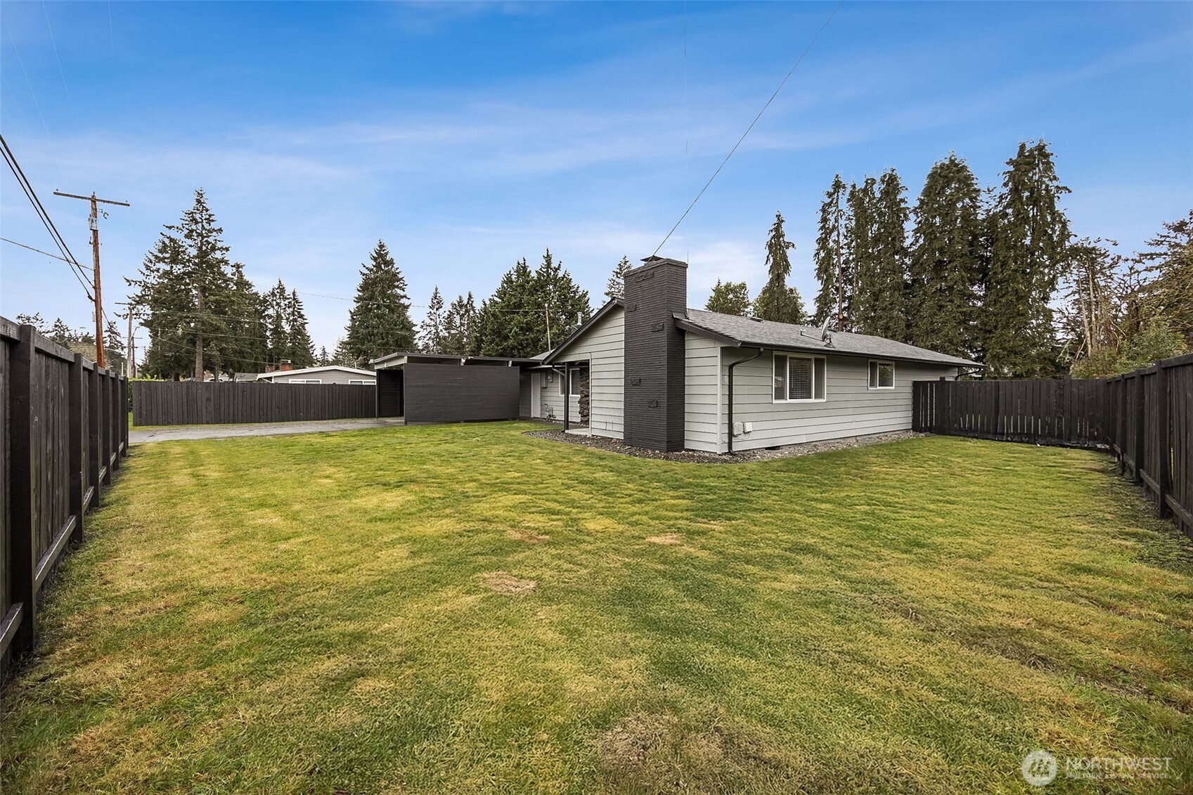 9008 Hipkins Road SW