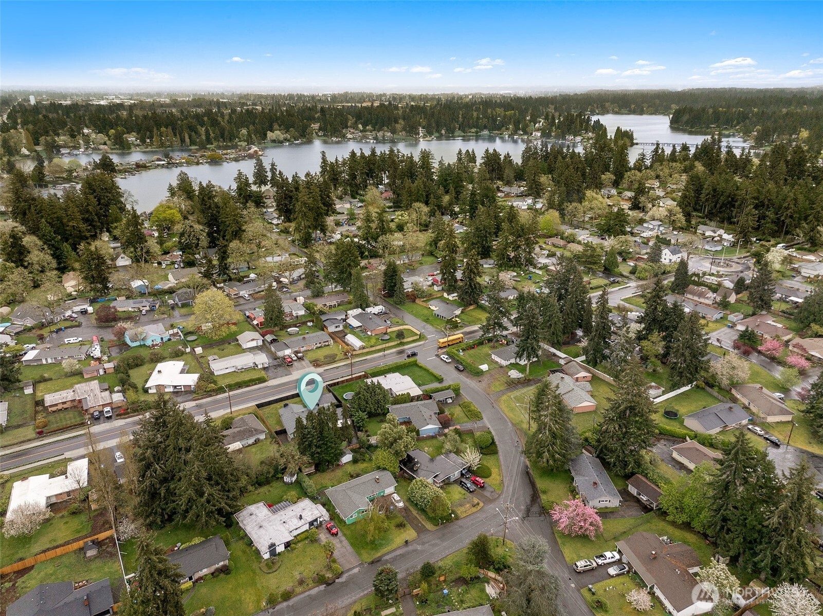 9008 Hipkins Road SW