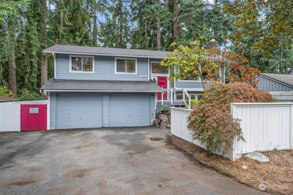 Photo of 19553 7th Avenue NE, Shoreline, WA 98155 (MLS # 2148764)