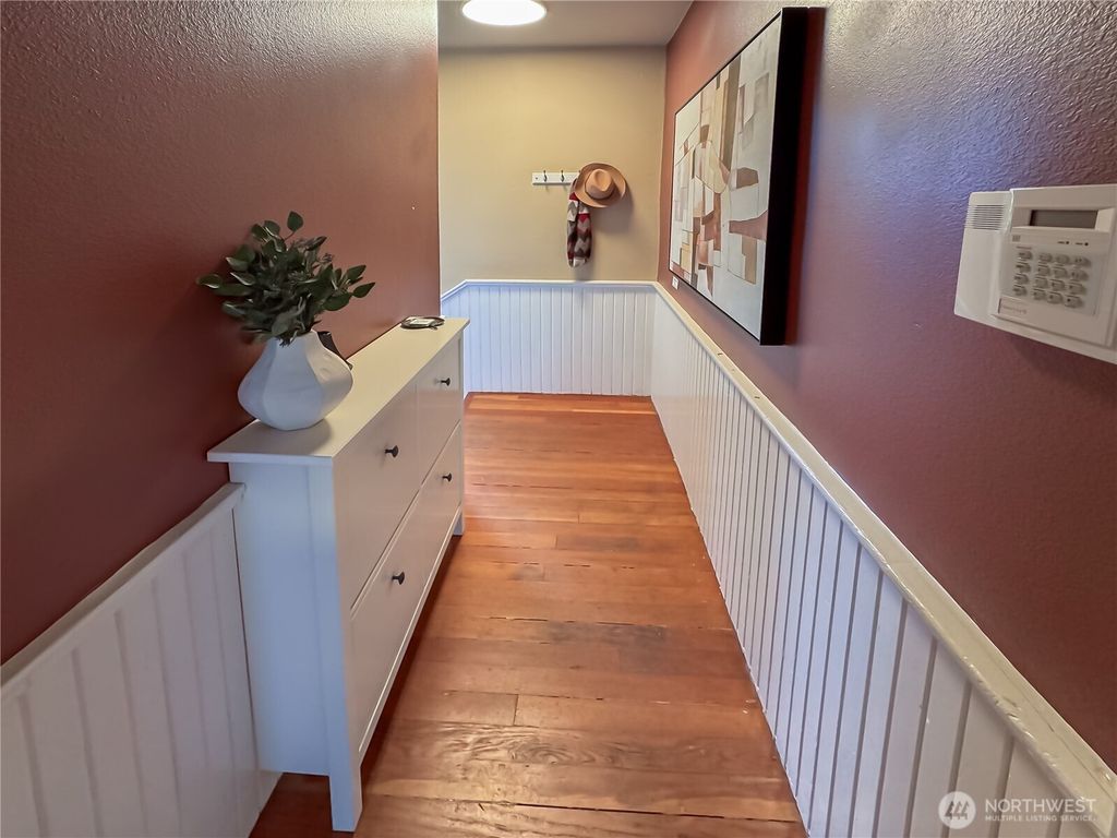 Photo of 2315 E Spring Street, Seattle, WA 98122 (MLS # 2514700)