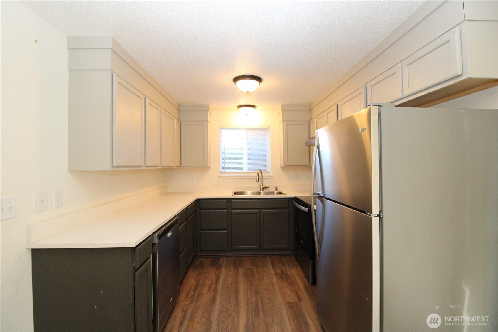 322 7th Street SW 1-4