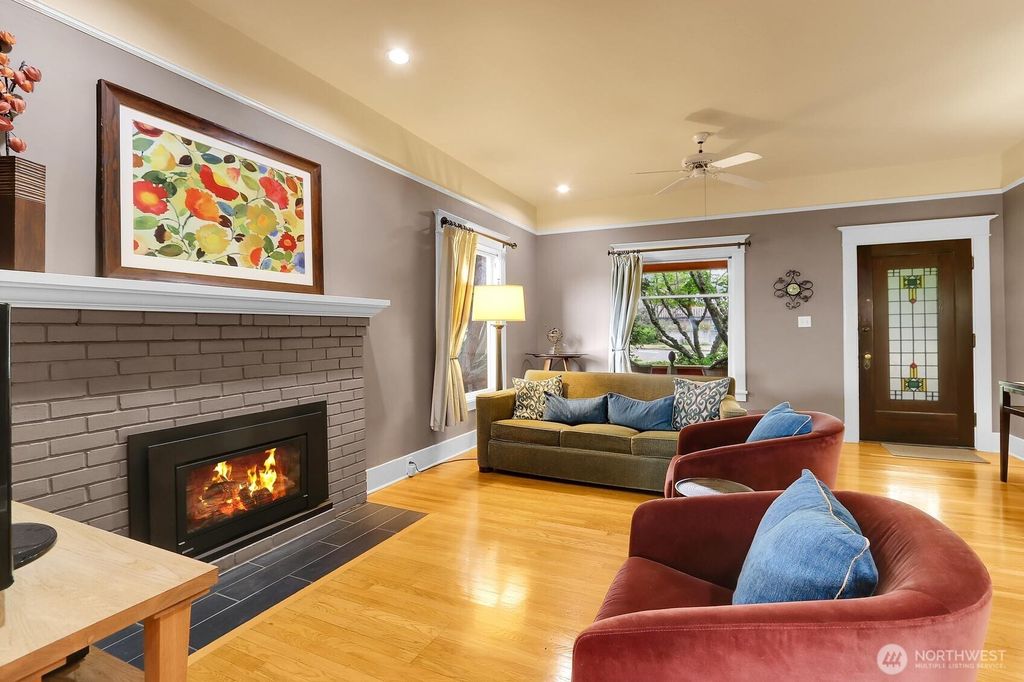 Photo of 5053 42nd Avenue SW, Seattle, WA 98136 (MLS # 2379585)