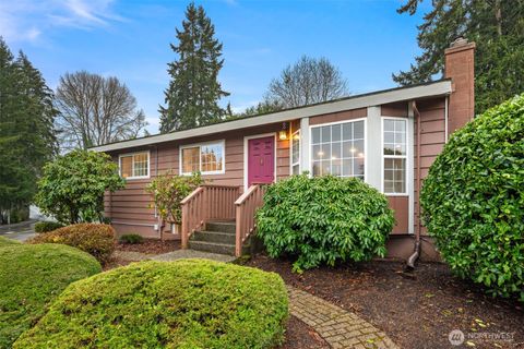 1733 NE 28th Street, Renton, WA 98056 - MLS#: 2335947