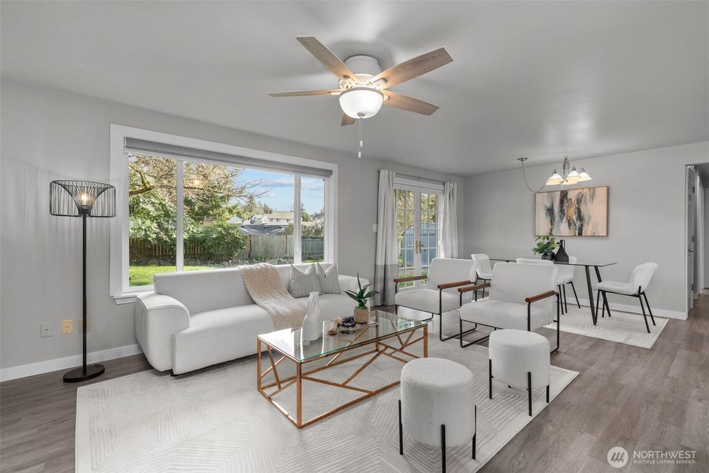 Photo of 1818 Blaine Avenue NE, Renton, WA 98056 (MLS # 2340605)