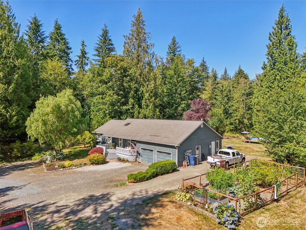 Photo of 8717 E Meadow Lake Drive, Snohomish, WA 98290 (MLS # 2413239)