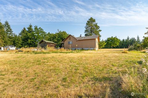 A home in Onalaska