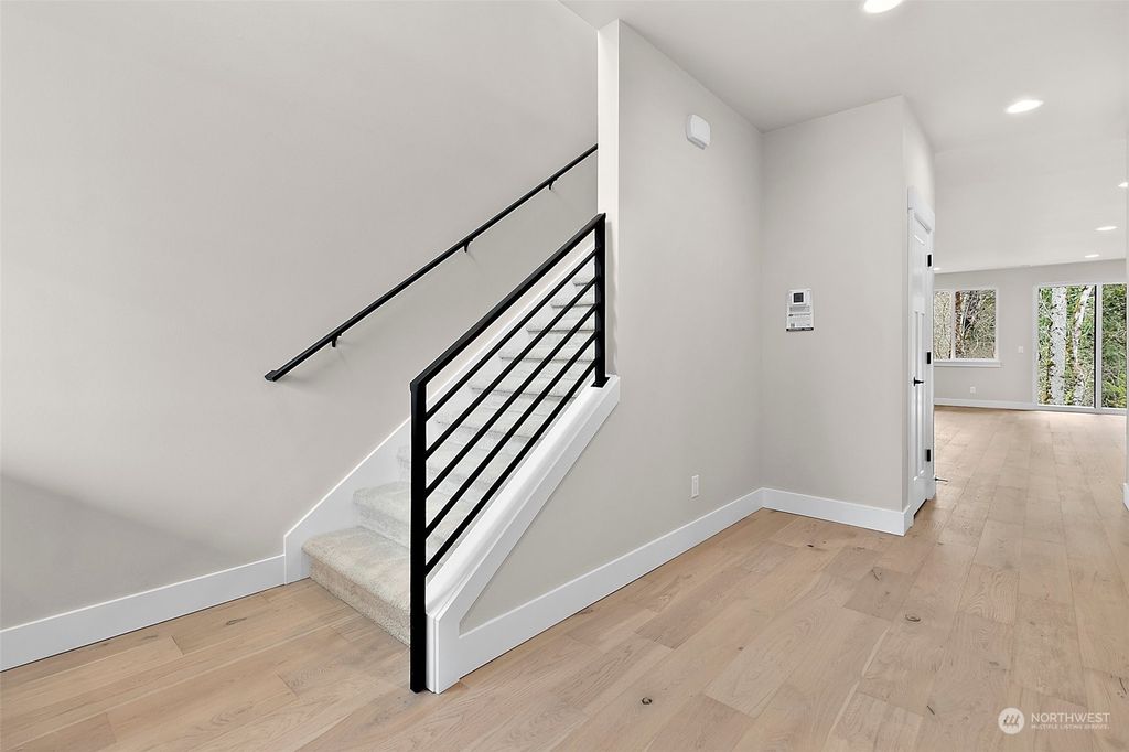 Photo of 2602 121st Place SE #EE 10, Everett, WA 98208 (MLS # 2204984)