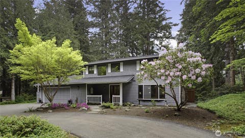 Photo of 4320 Palomino Drive NE, Bainbridge Island, WA 98110 (MLS # 2517325)