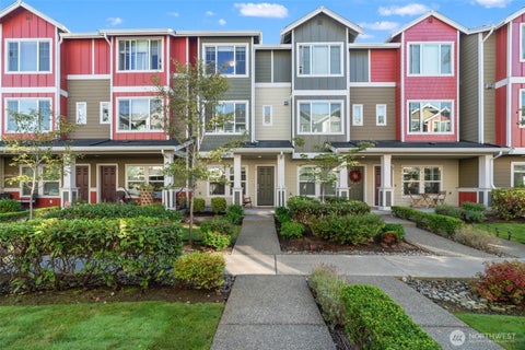 Photo of 13304 46th Avenue SE #4, Mill Creek, WA 98012 (MLS # 2579594)