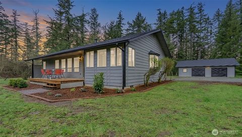 Photo of 2803 77th Avenue NE, Olympia, WA 98506 (MLS # 2501471)