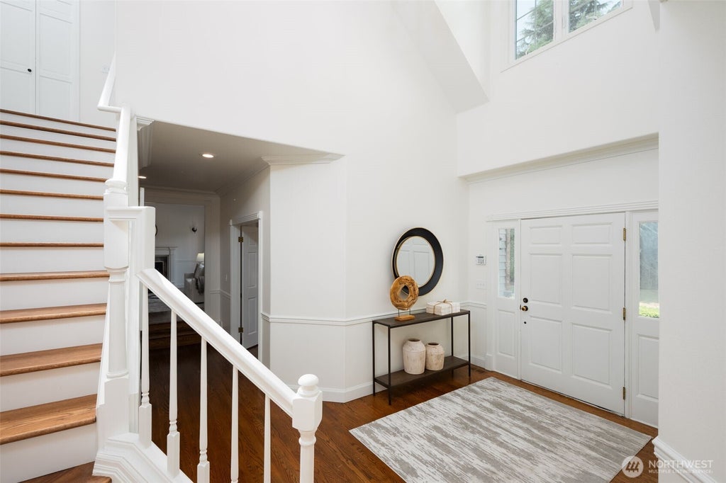 Photo of 23837 SE 45th Street, Sammamish, WA 98029 (MLS # 2581496)