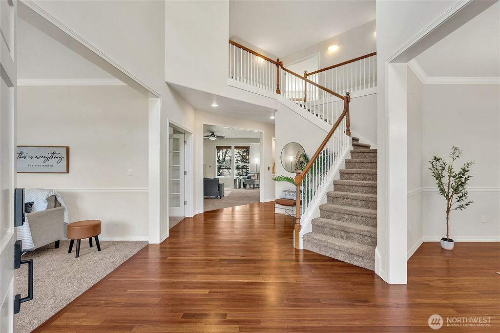 Photo of 5509 NE 1st Circle Cir, Renton, WA 98059 (MLS # 2355632)
