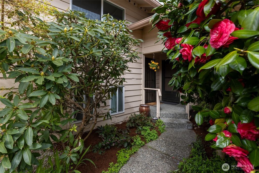 Photo of 929 Blue Heron Avenue NE #3, Bainbridge Island, WA 98110 (MLS # 2505947)