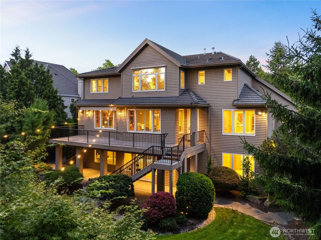 Photo of 2753 204th Lane NE, Sammamish, WA 98074 (MLS # 2411315)