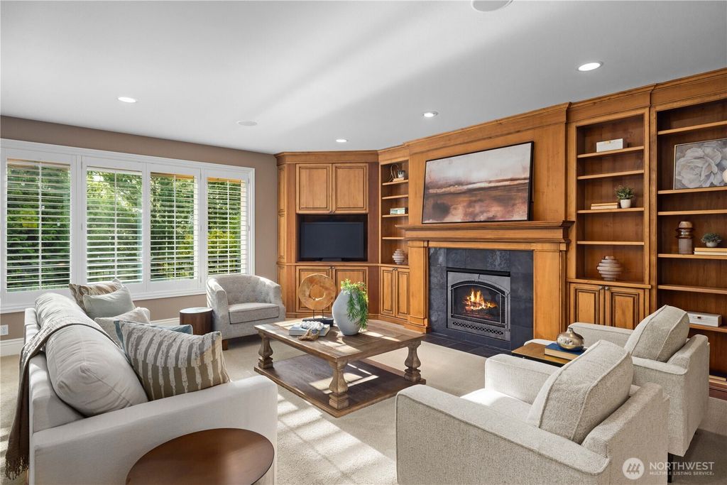 Photo of 2753 204th Lane NE, Sammamish, WA 98074 (MLS # 2411315)