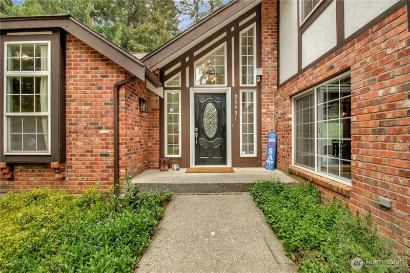 25431 Mountain Drive