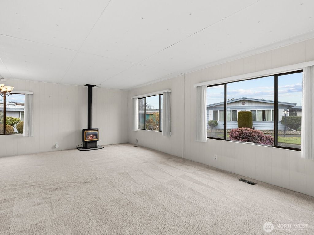 Photo of 1402 22nd Street NE #59, Auburn, WA 98002 (MLS # 2489758)