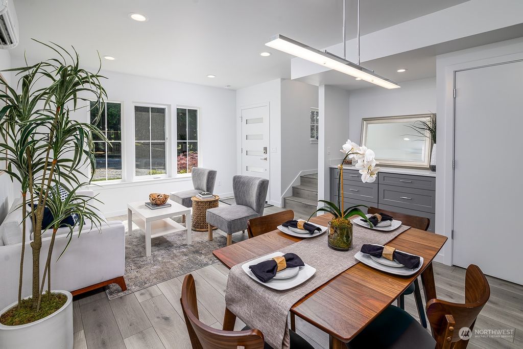 Photo of 12529 1st Avenue NE, Seattle, WA 98125 (MLS # 2077520)