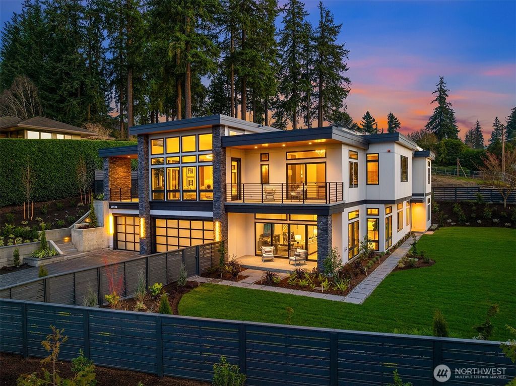 Photo of 9607 NE 30th Place, Clyde Hill, WA 98004 (MLS # 2480343)