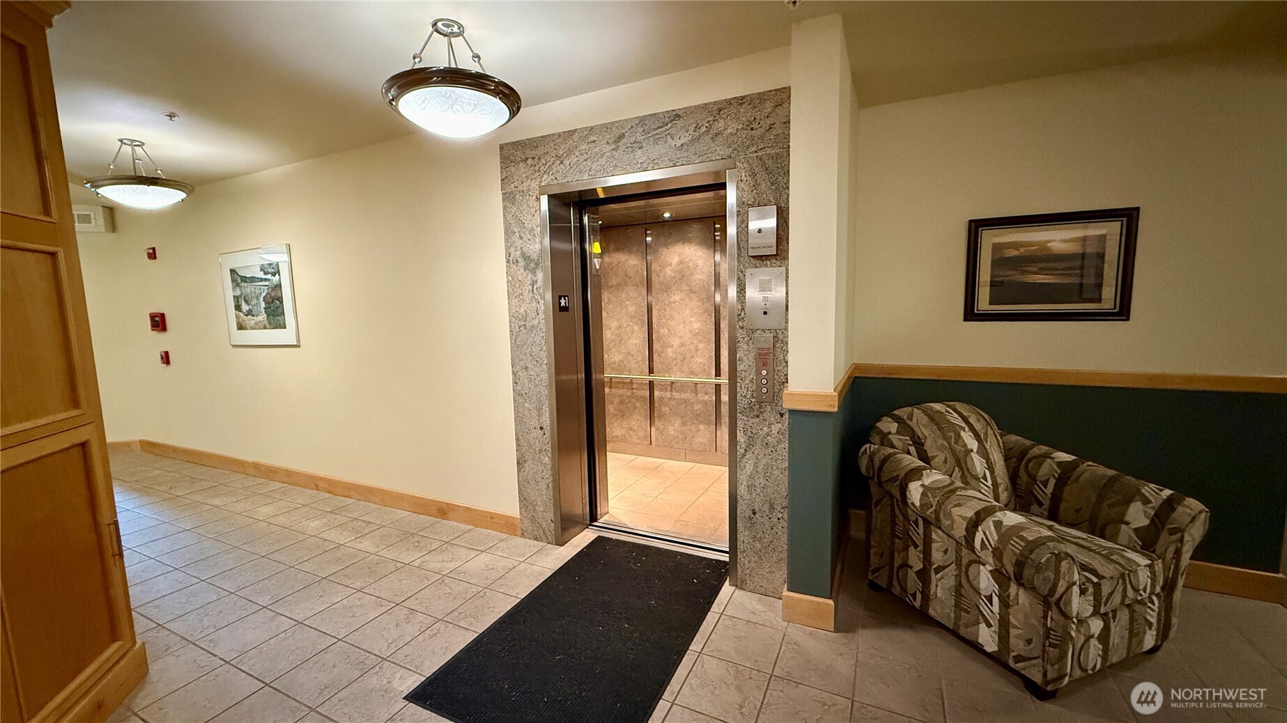 1419 Digby Place 205