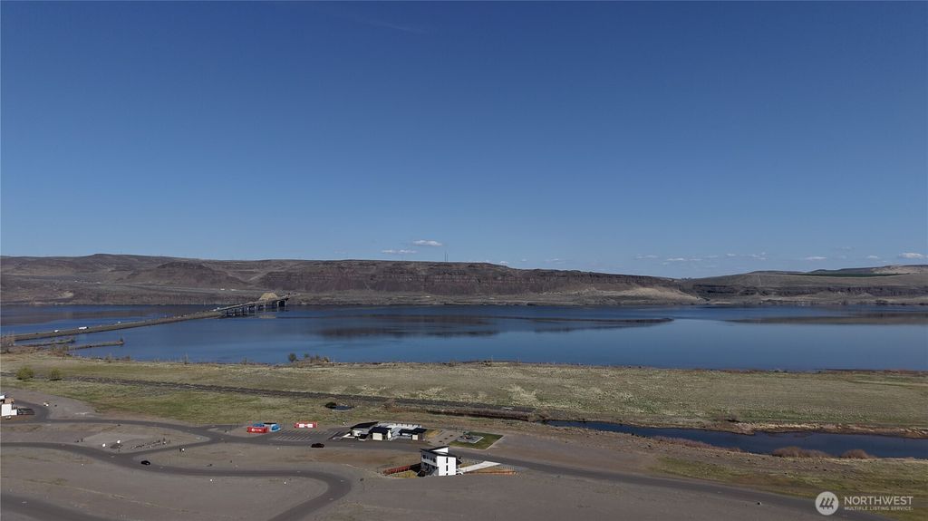 Photo of 531 Bridgeview Drive, Vantage, WA 98950 (MLS # 2471388)