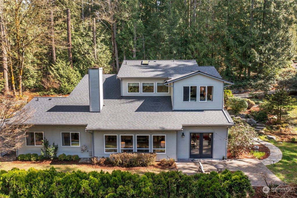 Photo of 14521 255th Avenue SE, Issaquah, WA 98027 (MLS # 2210782)