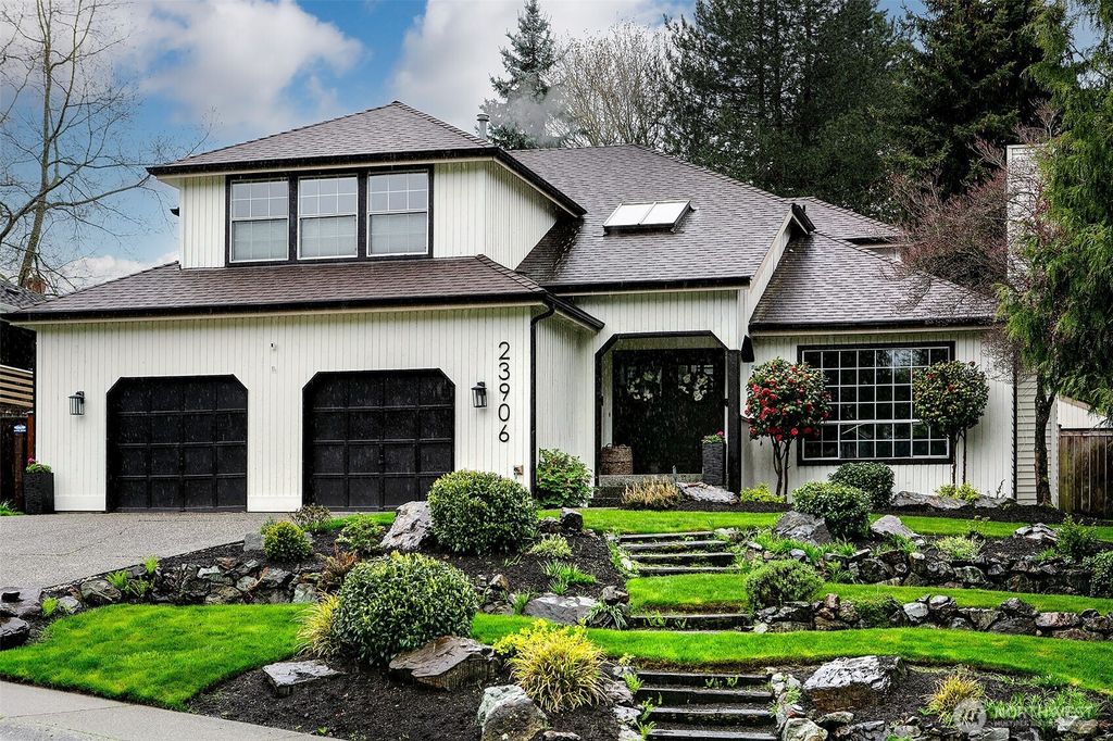 Photo of 23906 25th Drive SE, Bothell, WA 98021 (MLS # 2352877)