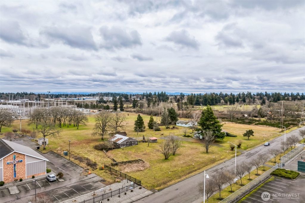 listing image 9367058271529445519