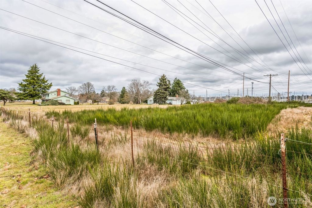 listing image 9360057443954737792