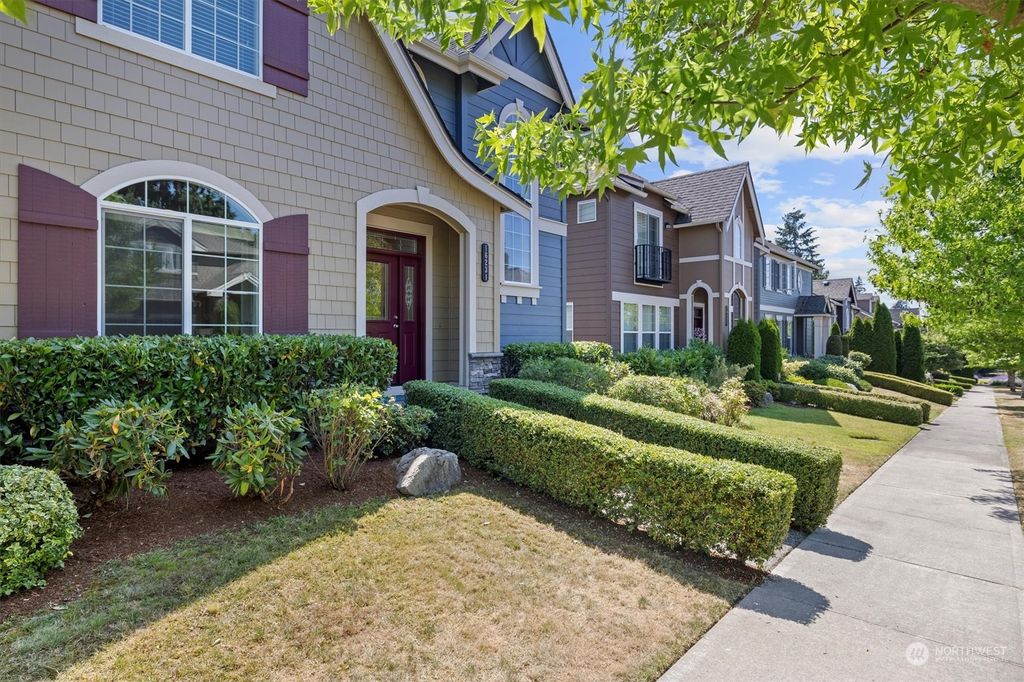 Photo of 16231 SE 138th Place, Renton, WA 98059 (MLS # 2263677)