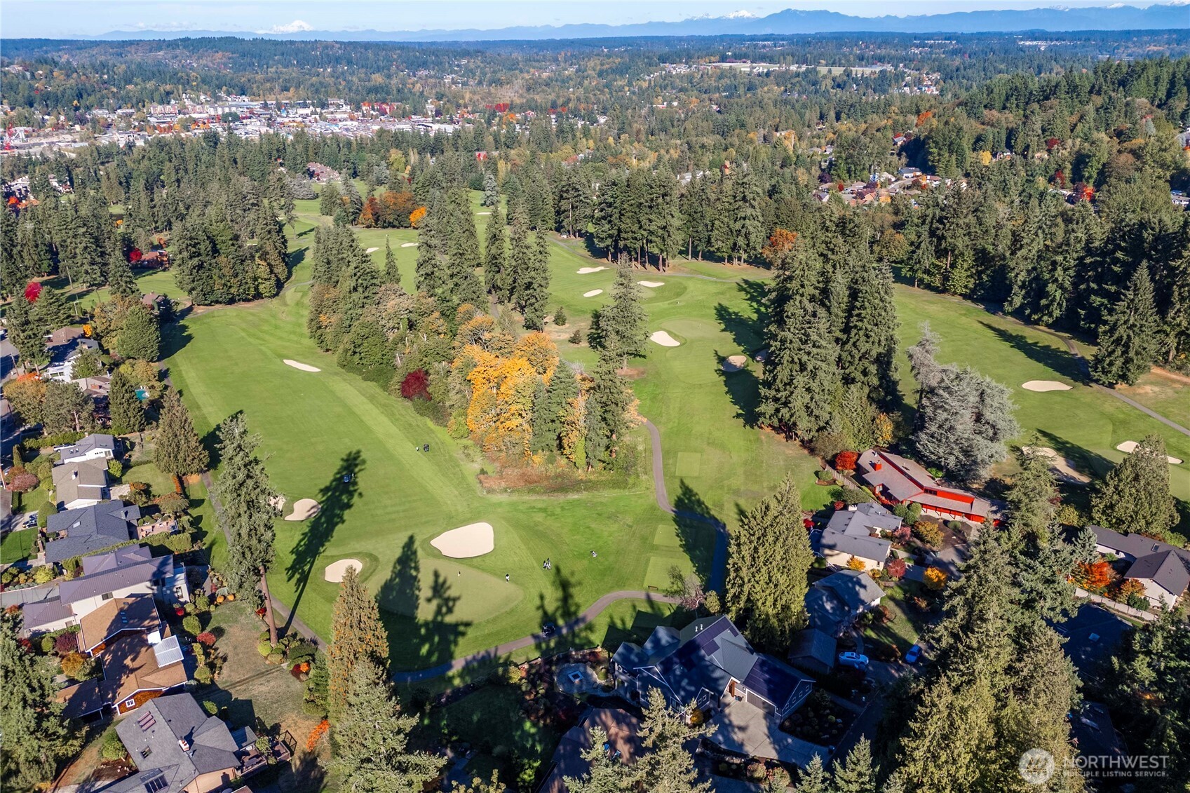 6529 Arrowhead Drive NE